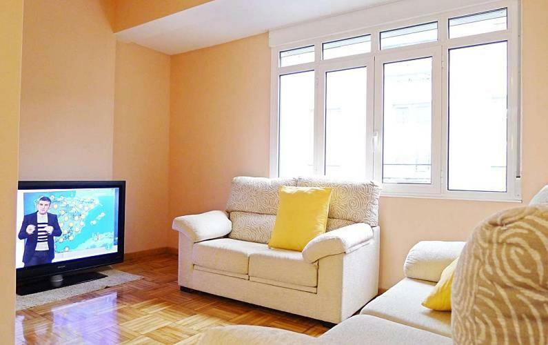 Acogedor Apartamento Ribeira Sacra モンフォルテ・デ・レモス エクステリア 写真